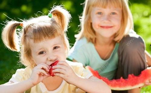 产妇吃瓜孩子拉肚子,揭秘瓜果与婴儿肠胃健康的关系