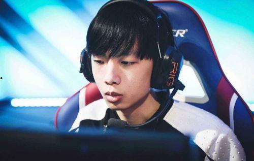 we吃瓜吧,揭秘娱乐圈幕后故事