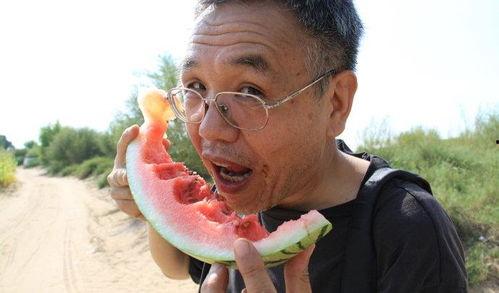 带你吃瓜之奇葩雕像,带你吃瓜之奇葩雕像背后的奇闻轶事